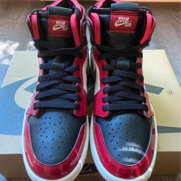 Air Jordan 1 High Patent Chicago Zoom Size 8.5 W - Picture 4 of 7